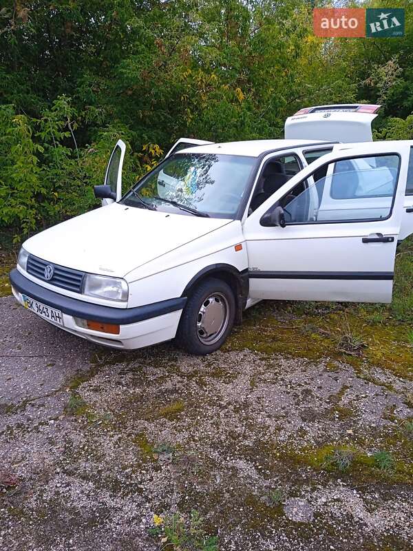 Volkswagen Vento 1993