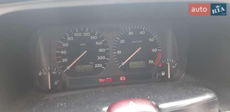 Седан Volkswagen Vento 1997 в Харькове