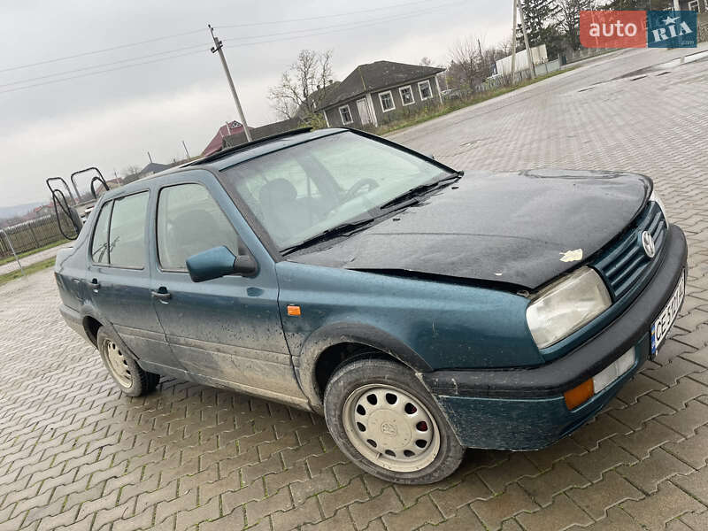 Седан Volkswagen Vento 1993 в Новоселице фото 9 Седан Volkswagen Vento 1993 в Новоселице
