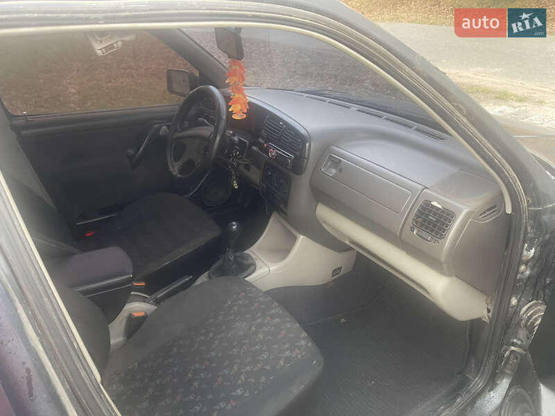 Седан Volkswagen Vento 1992 в Виннице фото 6 Седан Volkswagen Vento 1992 в Виннице