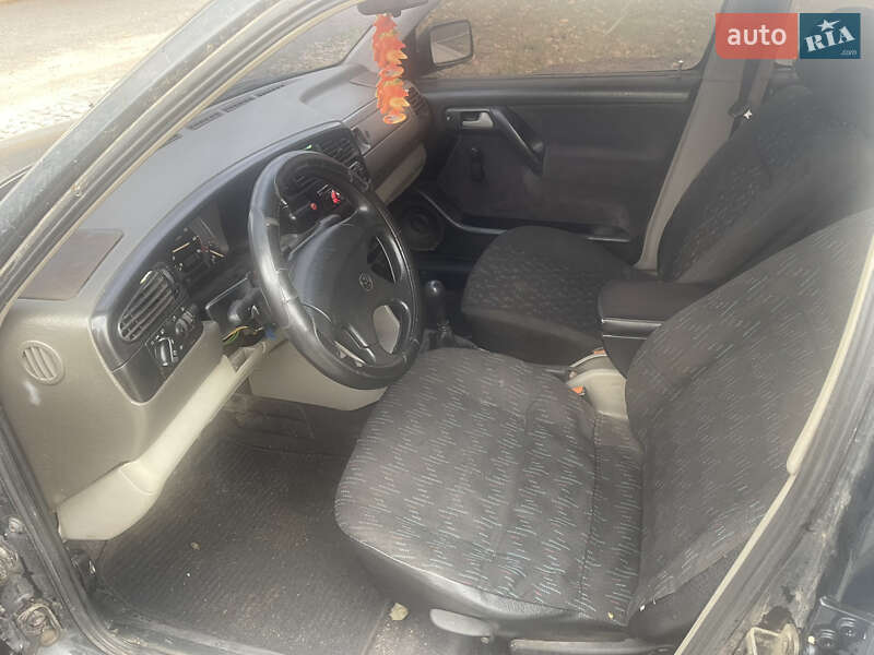 Седан Volkswagen Vento 1992 в Виннице фото 9 Седан Volkswagen Vento 1992 в Виннице
