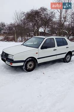 Седан Volkswagen Vento 1997 в Калуші