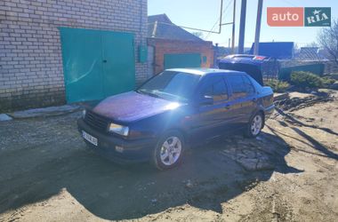 Седан Volkswagen Vento 1997 в Первомайске