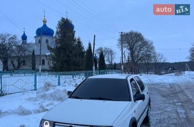 Седан Volkswagen Vento 1992 в Белогорье