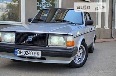 Седан Volvo 240 1990 в Одесі