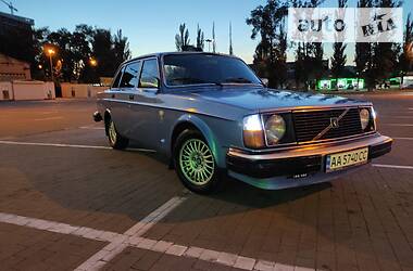 Седан Volvo 244 1978 в Киеве