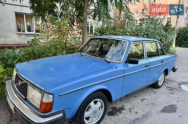 Седан Volvo 244 1979 в Ровно