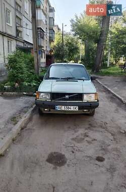 Хетчбек Volvo 343 1983 в Кам'янському