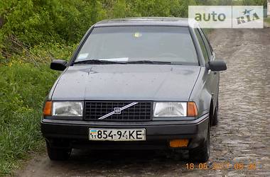 Хэтчбек Volvo 440 1989 в Путивле