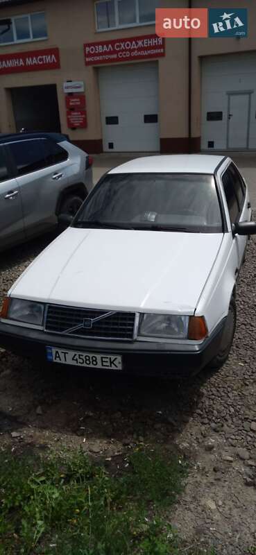 Хетчбек Volvo 440 1990 в Івано-Франківську
