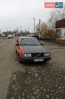 Лифтбек Volvo 440 1990 в Одессе