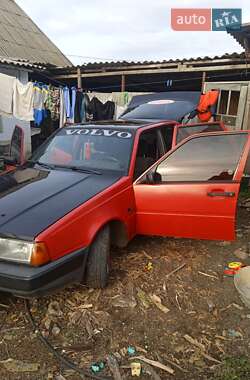 Лифтбек Volvo 440 1990 в Одессе