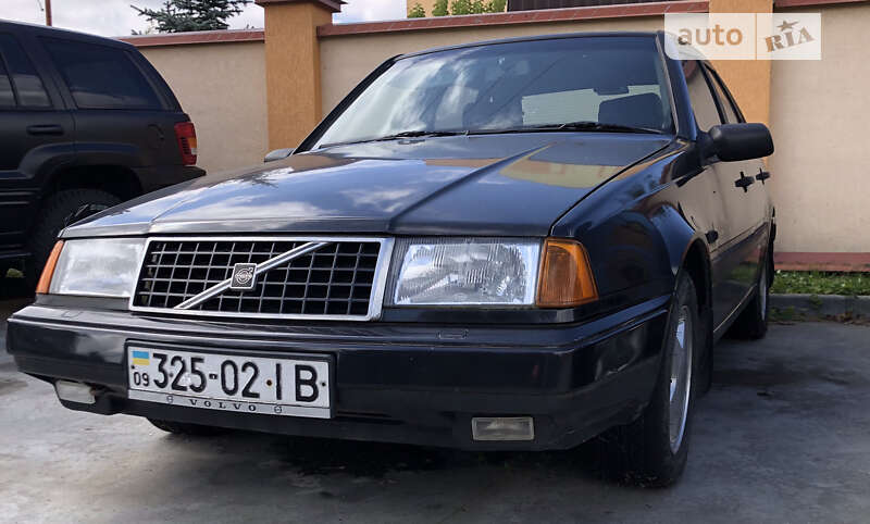 Volvo 440 1989
