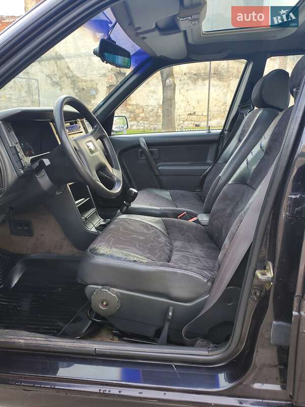 Хетчбек Volvo 440 1994 в 