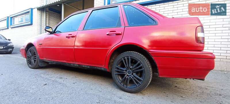 Хетчбек Volvo 440 1996 в Києві