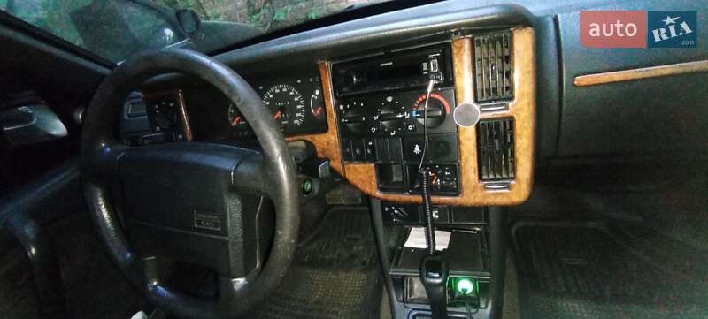 Хетчбек Volvo 440 1996 в Києві