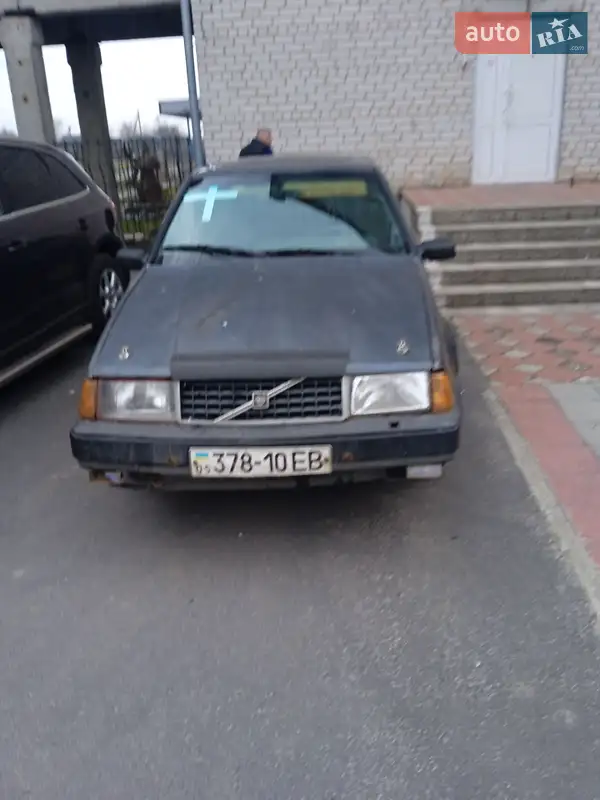 Volvo 440