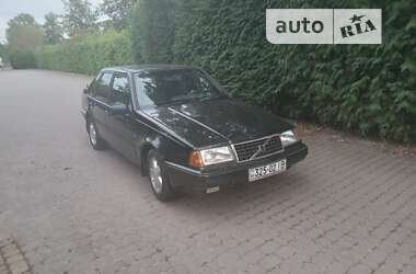 Хэтчбек Volvo 440 1989 в Пустомытах