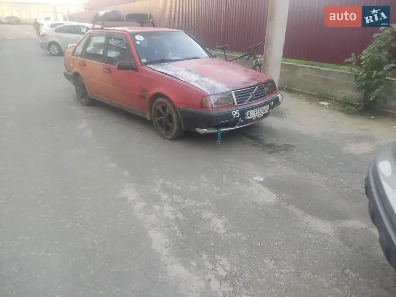 Volvo 440
