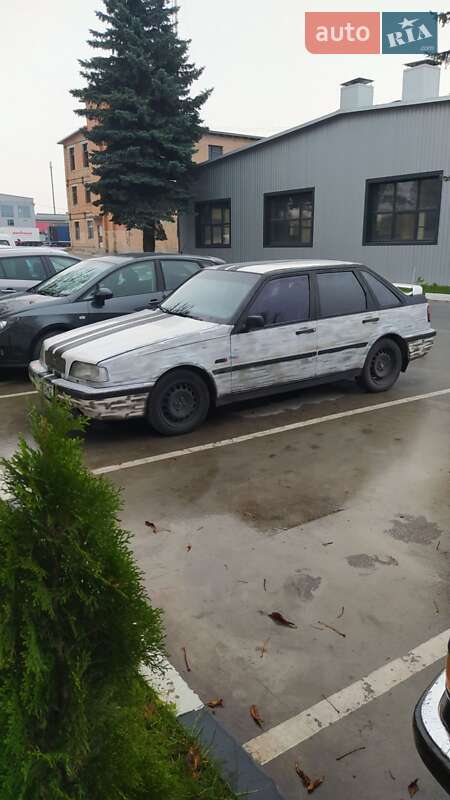 Volvo 440 1997