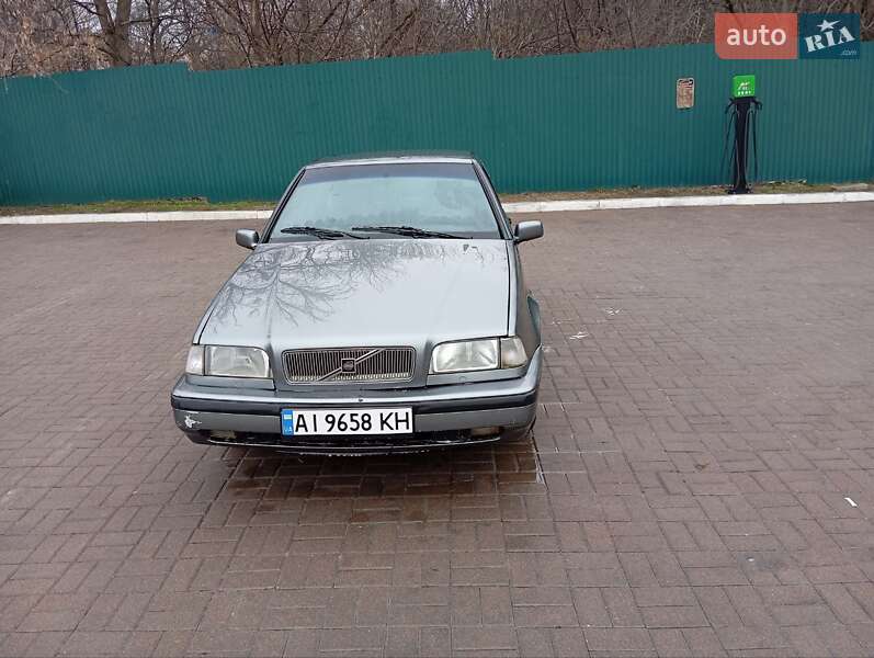 Хэтчбек Volvo 440 1992 в Киеве