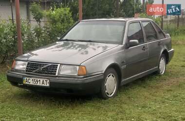 Хэтчбек Volvo 440 1989 в 