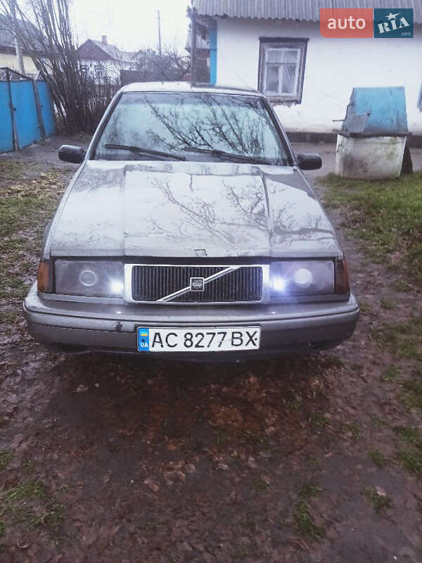 Volvo 440 1989