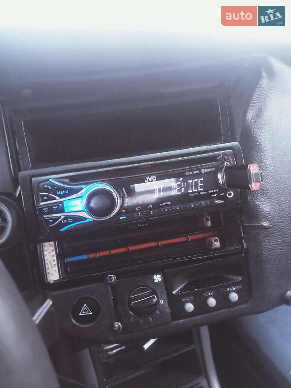 Хэтчбек Volvo 440 1989 в Сарнах