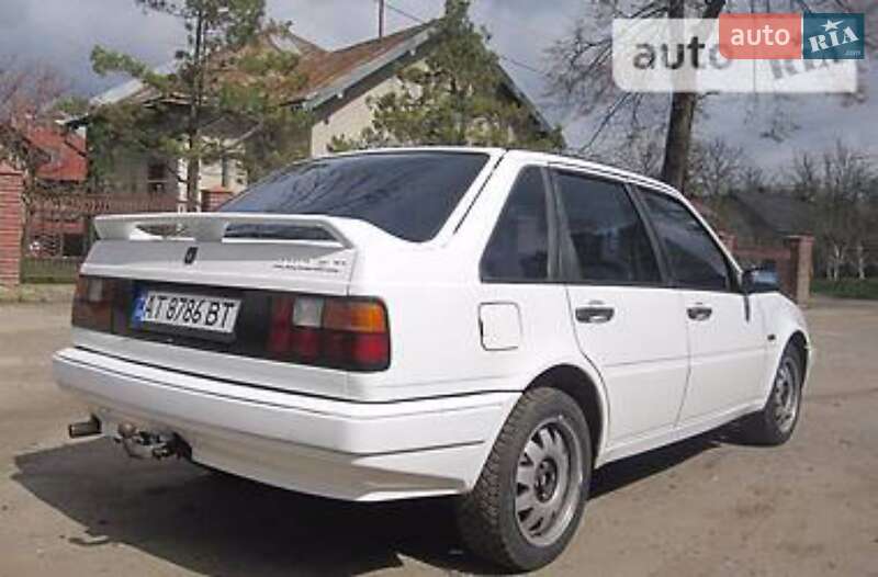 Хэтчбек Volvo 440 1990 в Перегинском фото 10 Хэтчбек Volvo 440 1990 в Перегинском