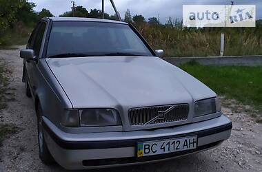 Седан Volvo 460 1997 в Николаеве