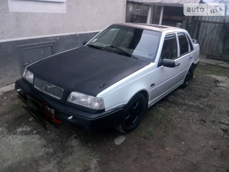 Седан Volvo 460 1990 в Долине