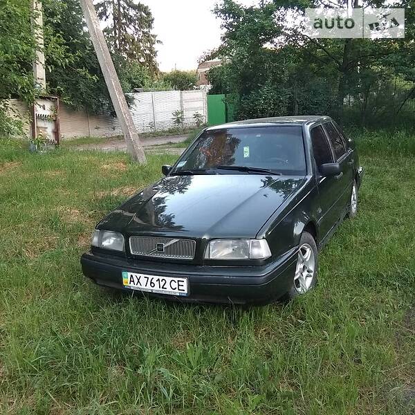 Седан Volvo 460 1996 в Харькове