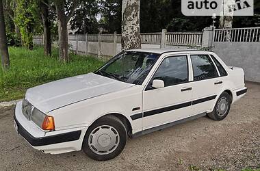 Седан Volvo 460 1991 в Одессе