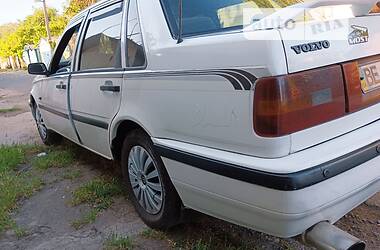Седан Volvo 460 1993 в Черноморске