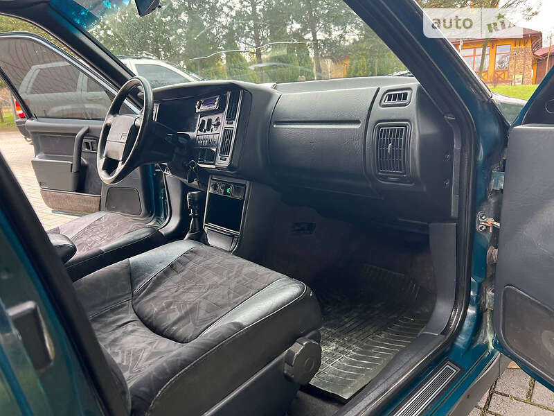 Седан Volvo 460 1996 в Дрогобичі