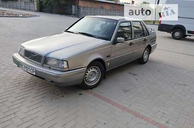 Седан Volvo 460 1990 в Червонограде