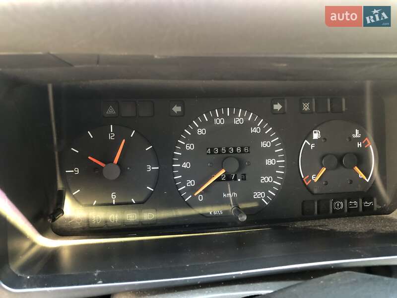 Седан Volvo 460 1994 в Корсунь-Шевченківському