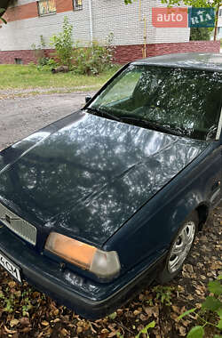 Седан Volvo 460 1996 в 