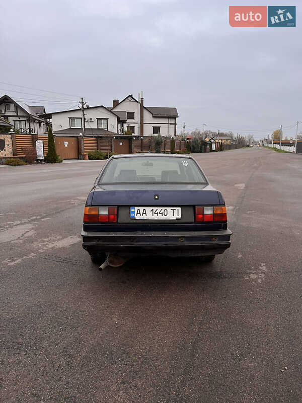 Седан Volvo 460 1993 в Борисполе