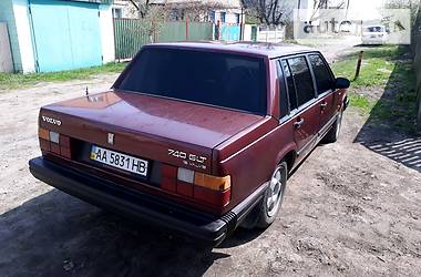 Седан Volvo 740 1989 в Бородянке