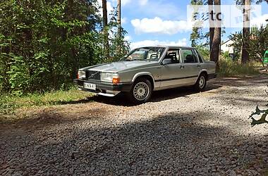 Седан Volvo 740 1986 в Обухове