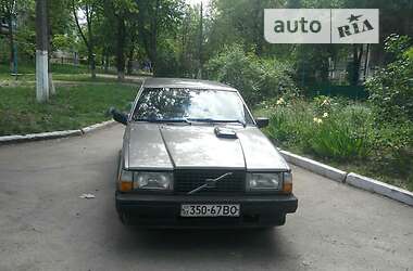Седан Volvo 740 1986 в Первомайську