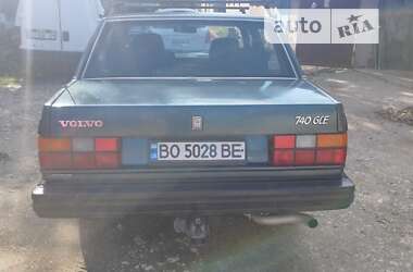 Седан Volvo 740 1988 в Тернополі