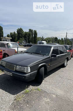 Седан Volvo 740 1988 в Киеве