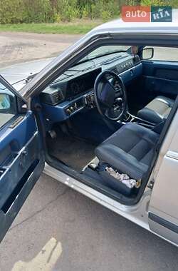 Седан Volvo 740 1984 в 