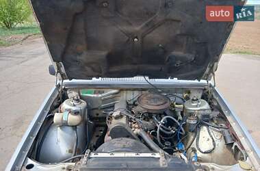 Седан Volvo 740 1984 в 