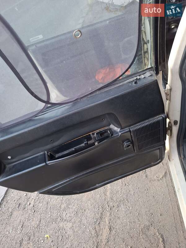 Седан Volvo 740 1988 в Ужгороде фото 3 Седан Volvo 740 1988 в Ужгороде