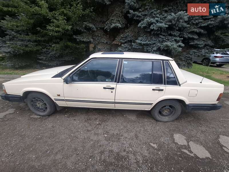 Седан Volvo 740 1988 в Ужгороде фото 4 Седан Volvo 740 1988 в Ужгороде