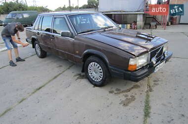 Седан Volvo 740 1984 в Сумах
