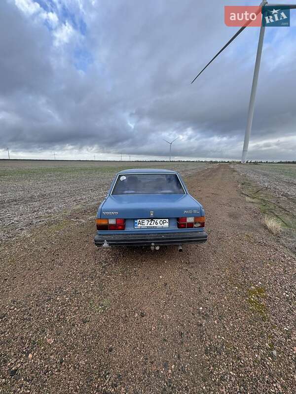 Седан Volvo 740 1989 в Южному фото 4 Седан Volvo 740 1989 в Южному
